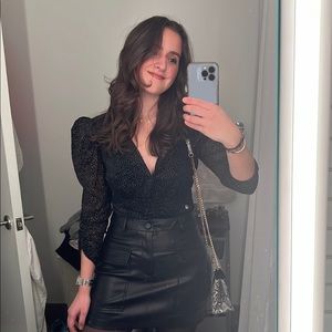 Meet your Posher, Mariana fernandez